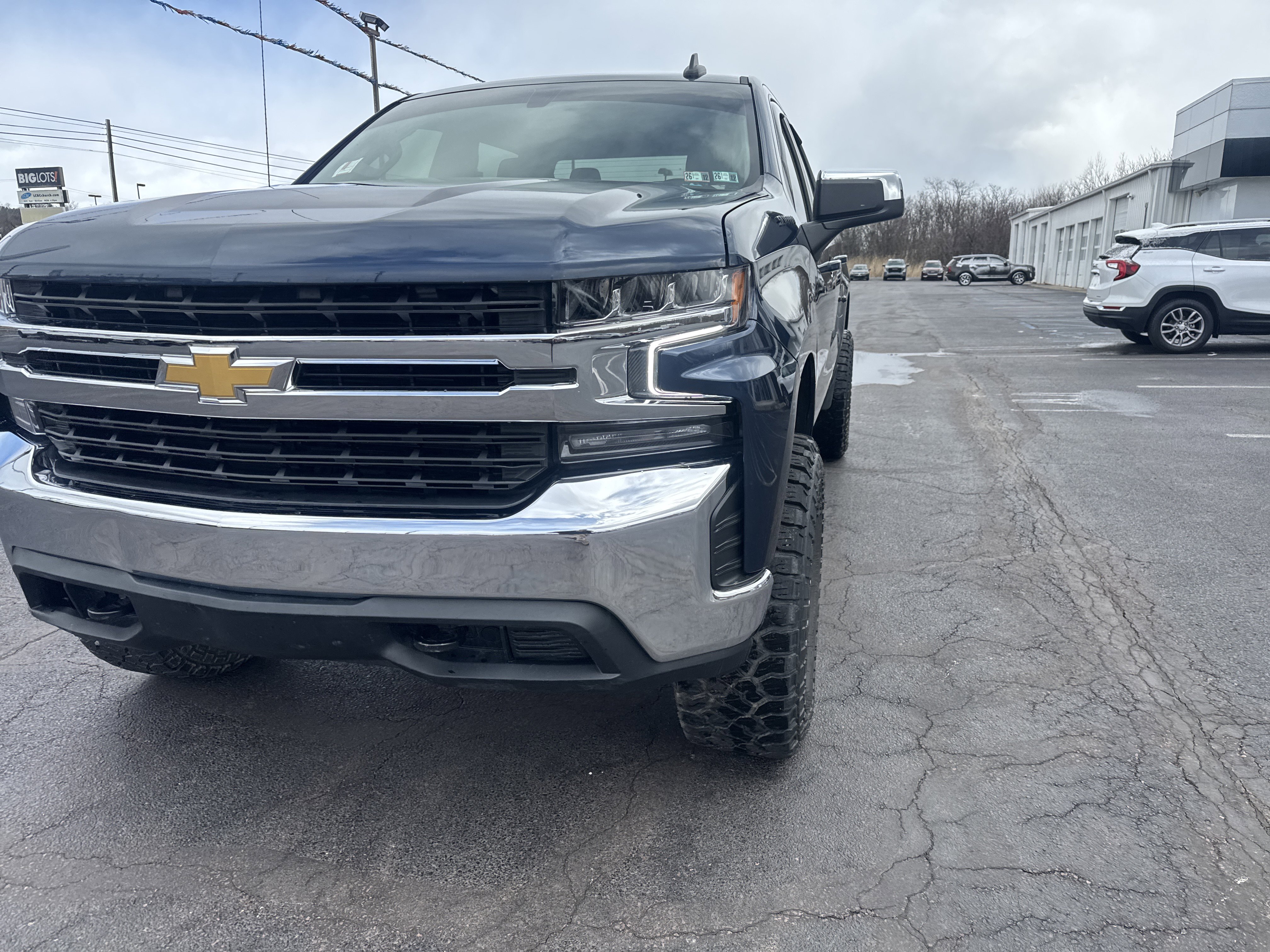 Used 2022 Chevrolet Silverado 1500 LT w/ Bed Protection Package image 10