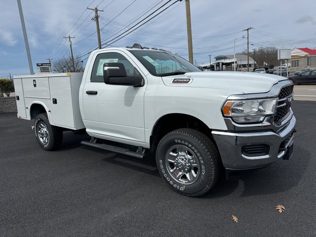 New 2024 RAM 2500 Tradesman w/ Chrome Appearance Group