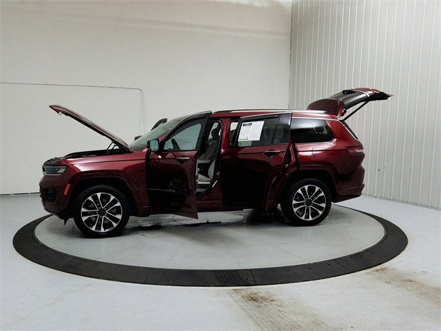 Used 2022 Jeep Grand Cherokee L Overland w/ Advanced Protech Group III image 12