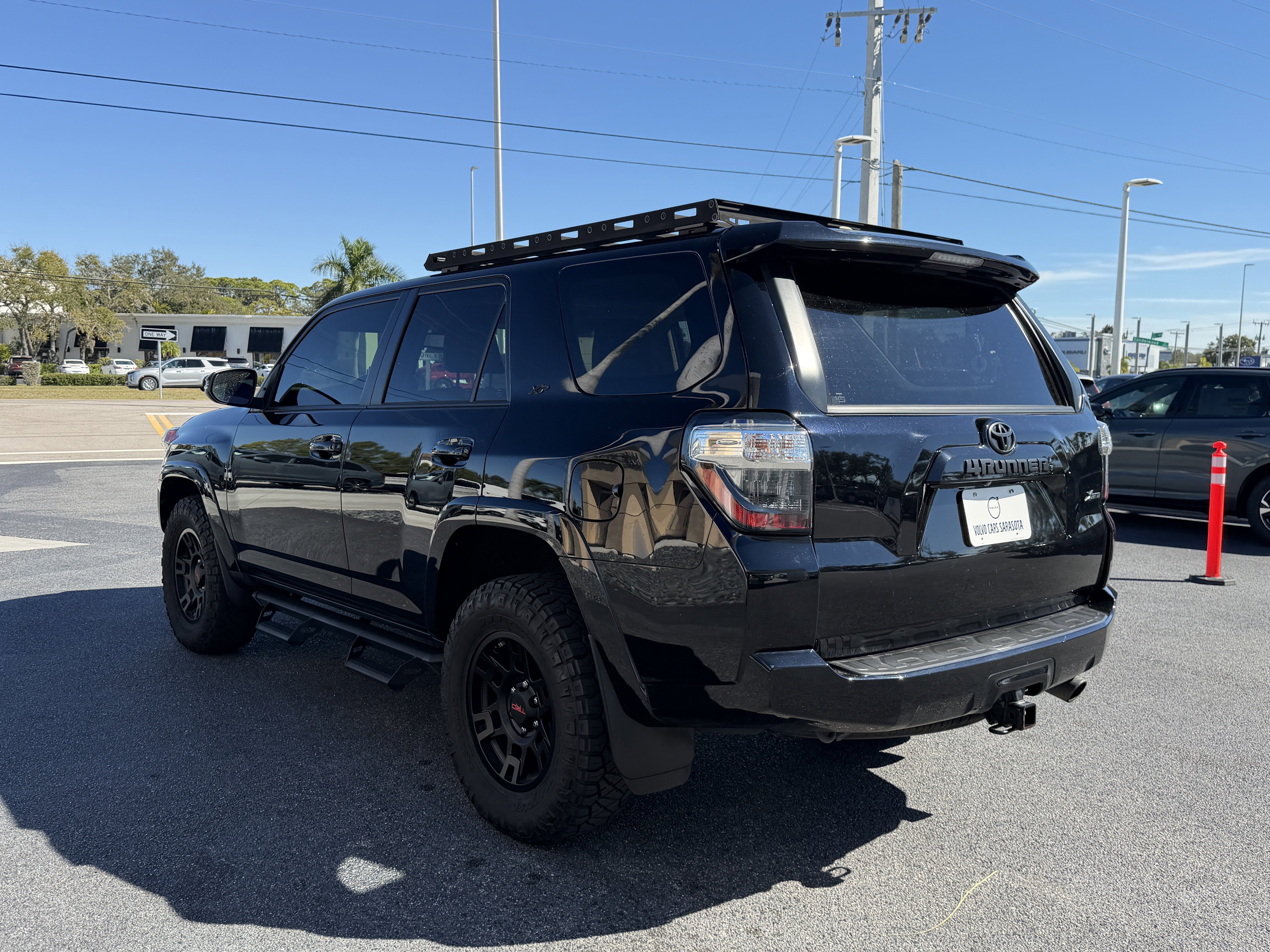 Used 2023 Toyota 4Runner SR5 Premium w/ Moonroof Package image 5
