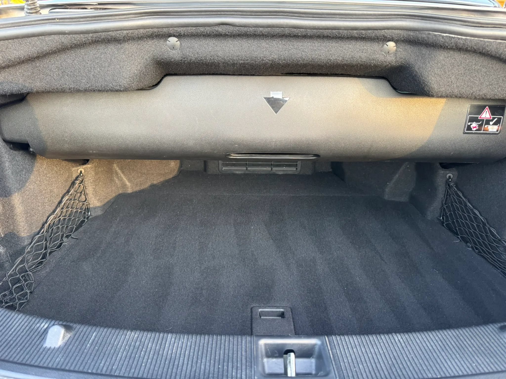 Used 2015 Mercedes-Benz E 400 Cabriolet image 40