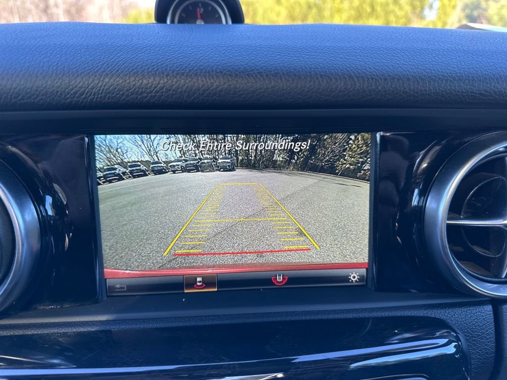 Used 2017 Mercedes-Benz SLC 43 AMG image 10