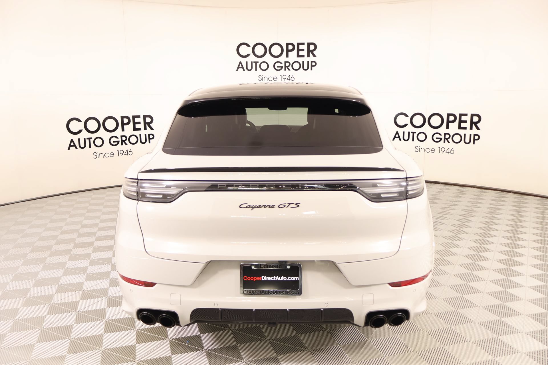 Used 2023 Porsche Cayenne GTS AWD/4WD image 23