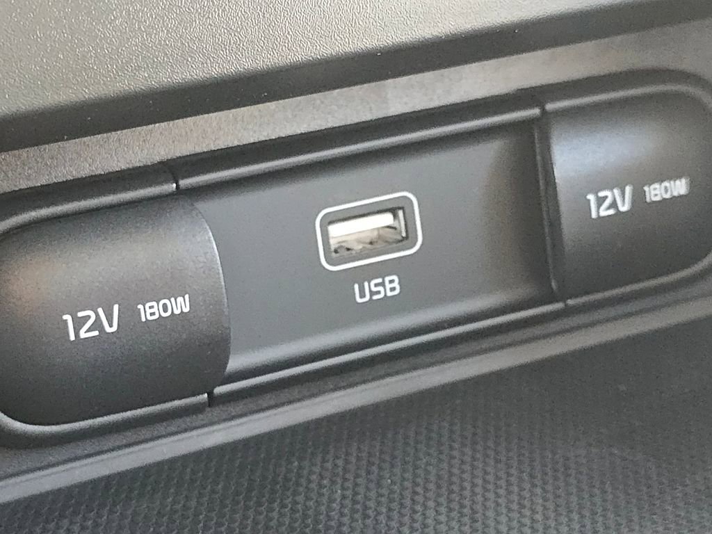 Used 2023 Kia Soul LX w/ LX Technology Package image 26