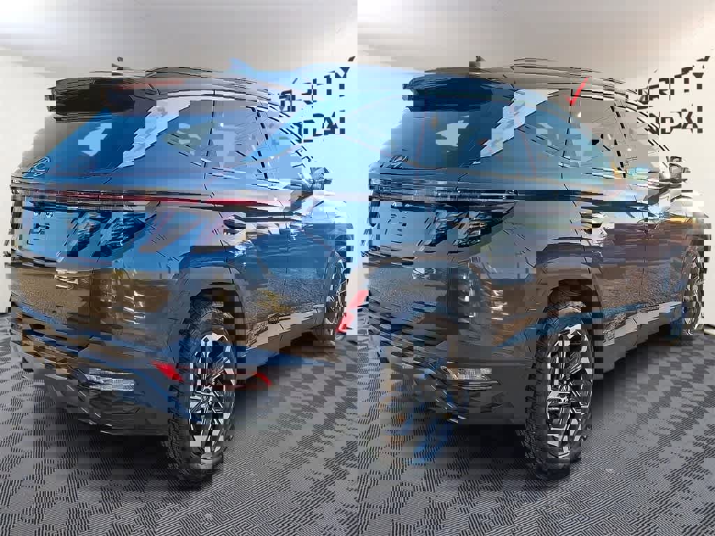 Used 2024 Hyundai Tucson Limited image 3