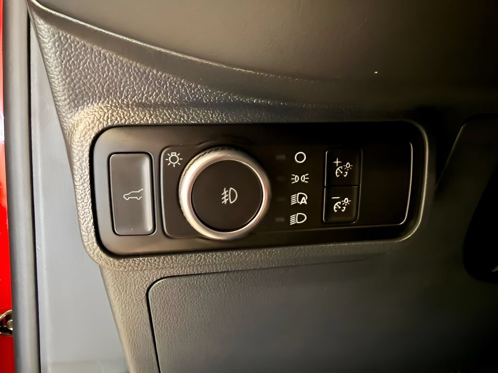 New 2026 Ford Explorer ST-Line w/ ST-Line Street Pack AWD/4WD image 16