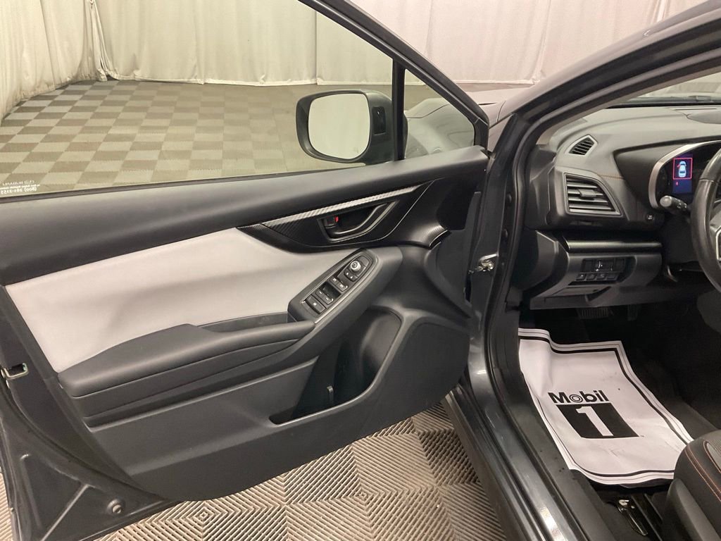 Used 2020 Subaru Crosstrek 2.0i Premium w/ Moonroof Package 2 image 10