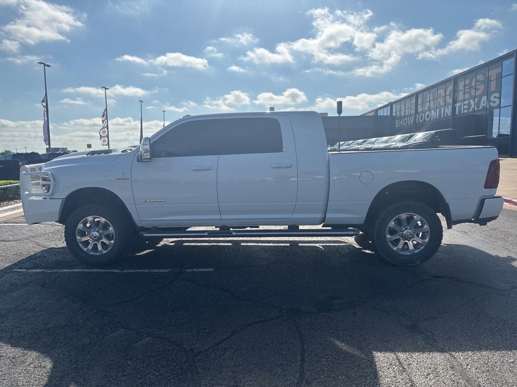 Used 2025 RAM 2500 Laramie w/ Sport Appearance Package image 4