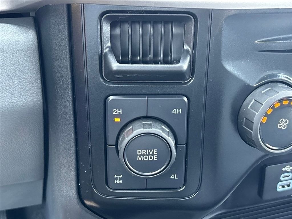 Used 2025 Ford F250 XL AWD/4WD image 20