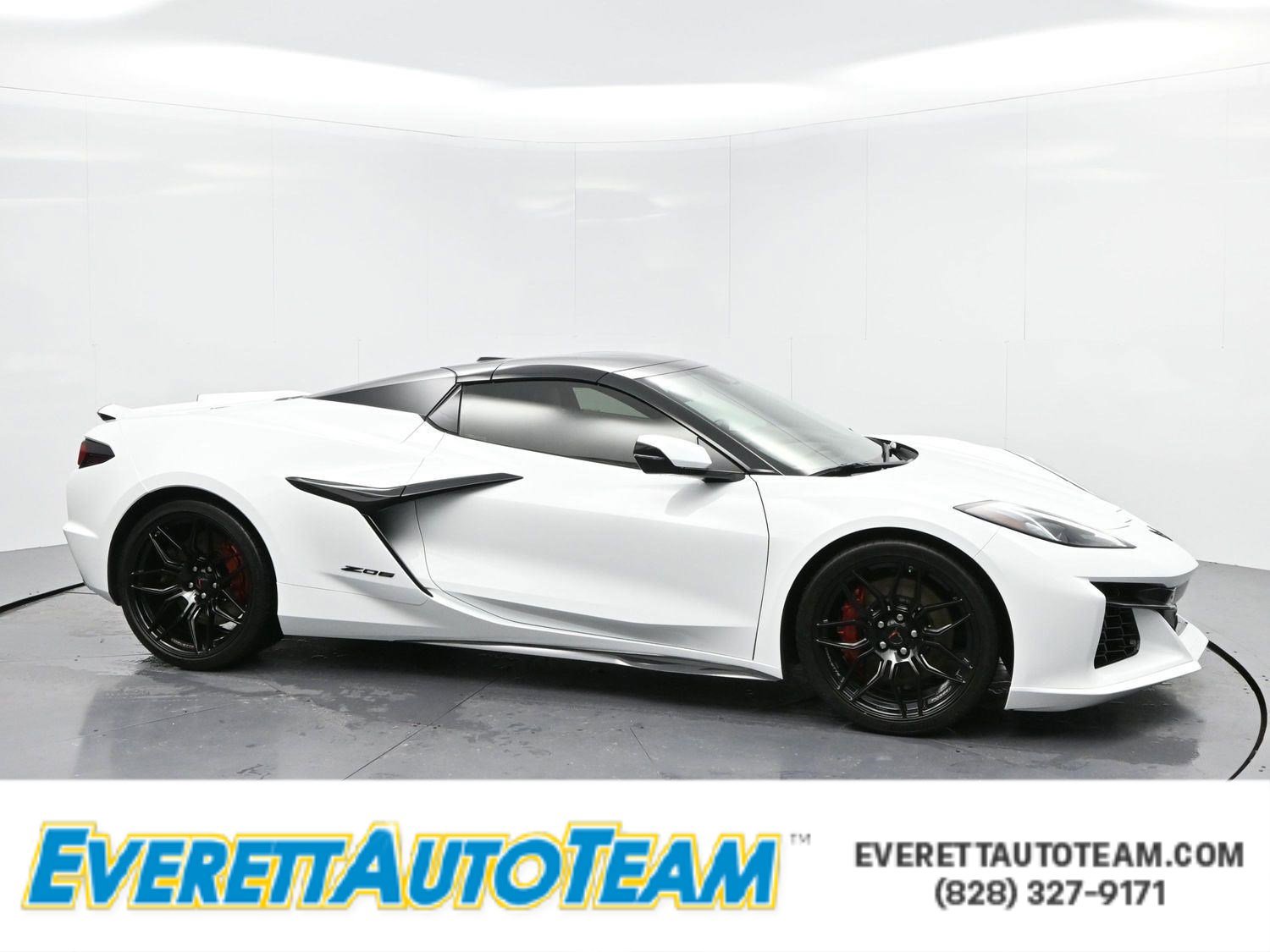 Used 2025 Chevrolet Corvette Z06 w/ Battery Protection Package