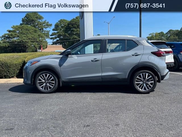 Used 2024 Nissan Kicks SV FWD image 4