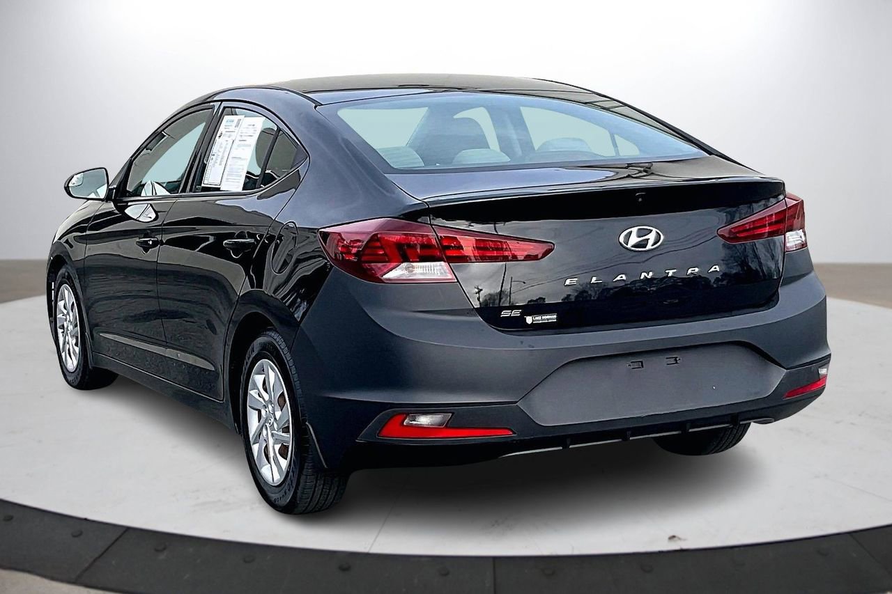 Used 2019 Hyundai Elantra SE image 7