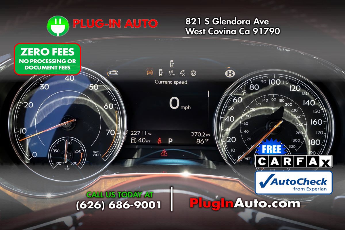 Used 2018 Bentley Bentayga AWD/4WD image 24