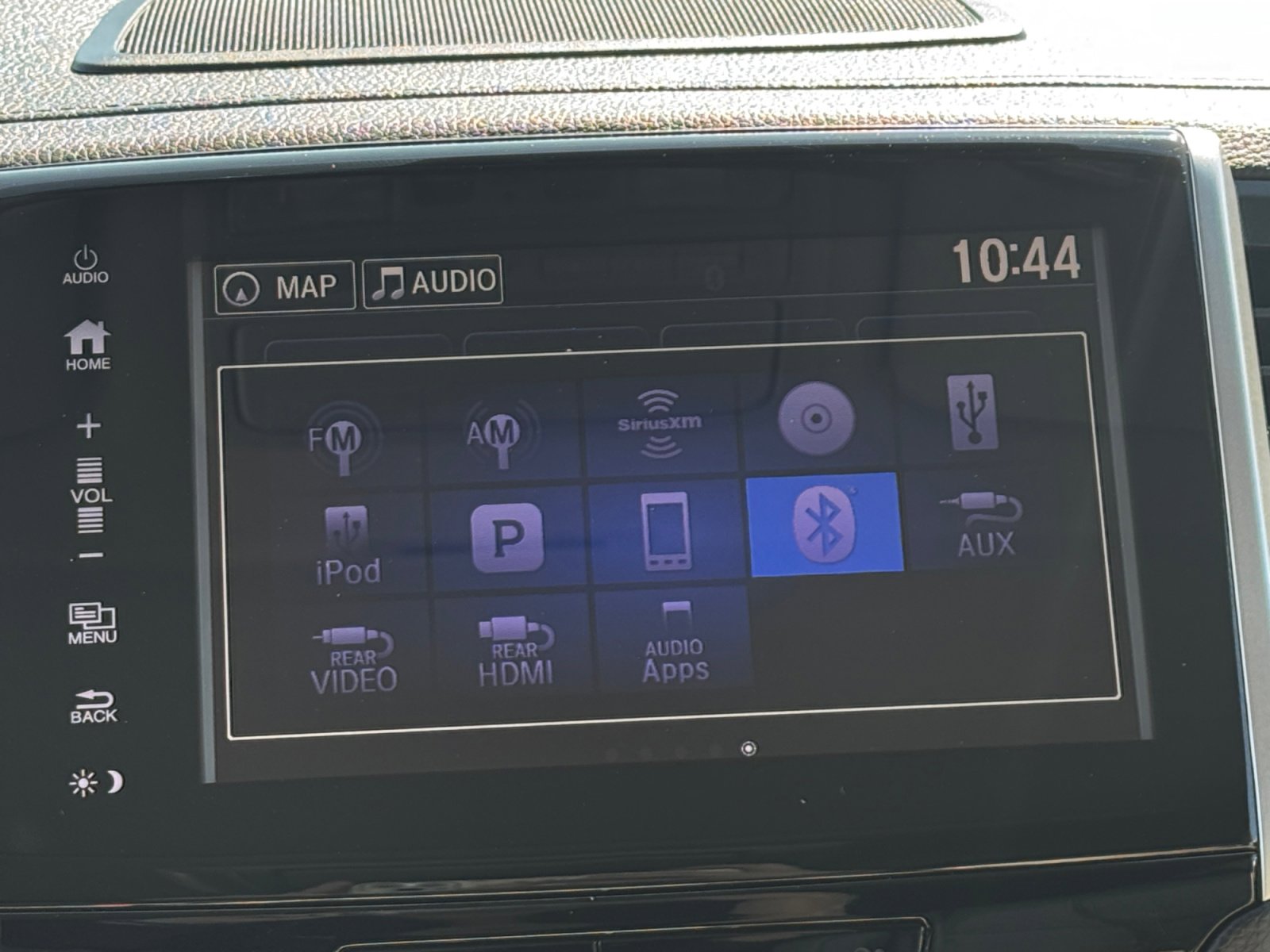 Used 2017 Honda Pilot Touring image 18