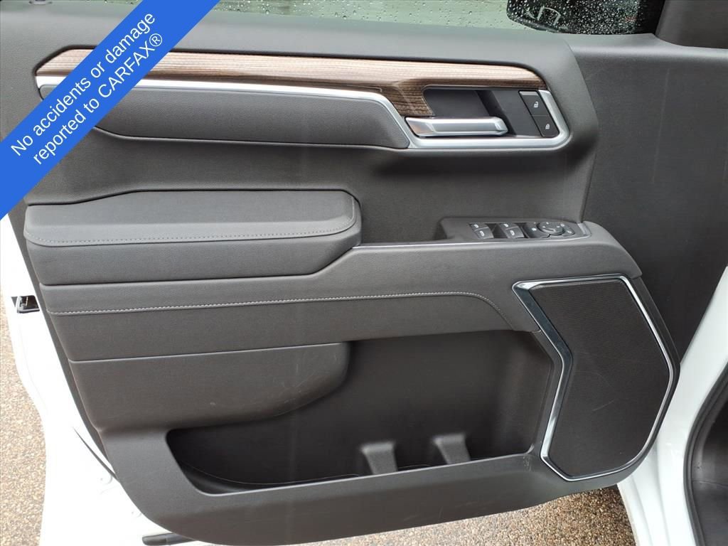 Used 2025 Chevrolet Silverado 1500 LT image 15