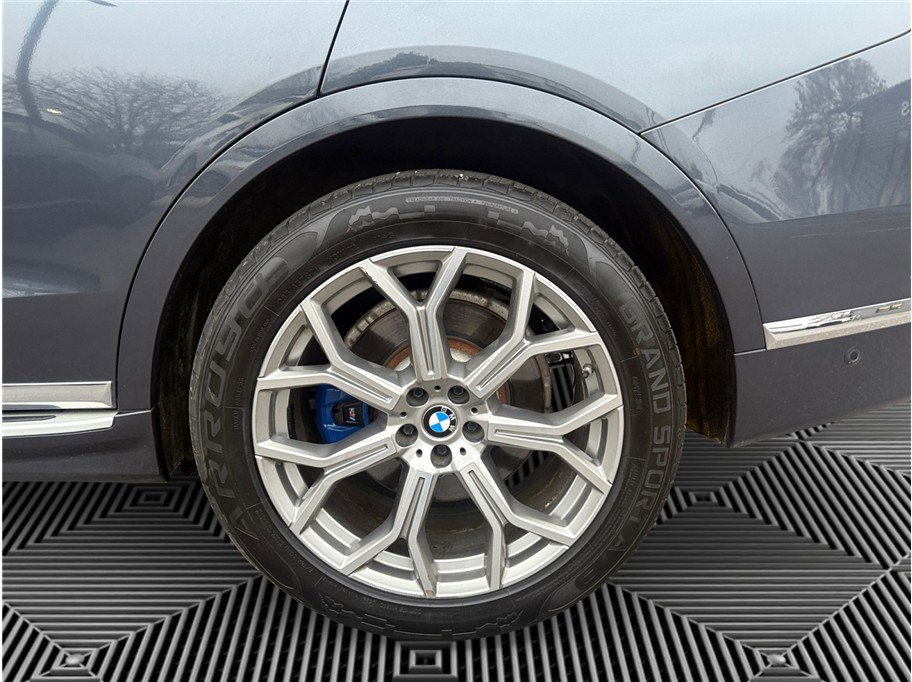 Used 2019 BMW X7 xDrive40i w/ Premium Package image 14
