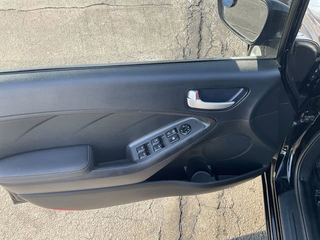 Used 2018 Kia Forte LX w/ LX Rear Camera Package image 24