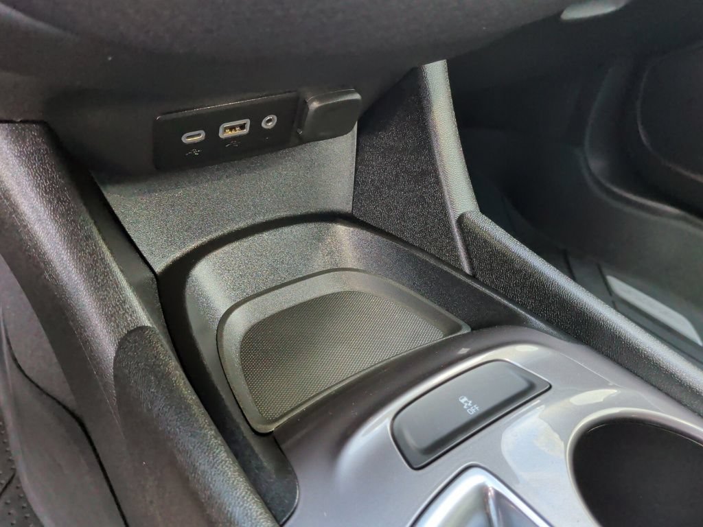 Used 2022 Chevrolet Malibu LS FWD image 26