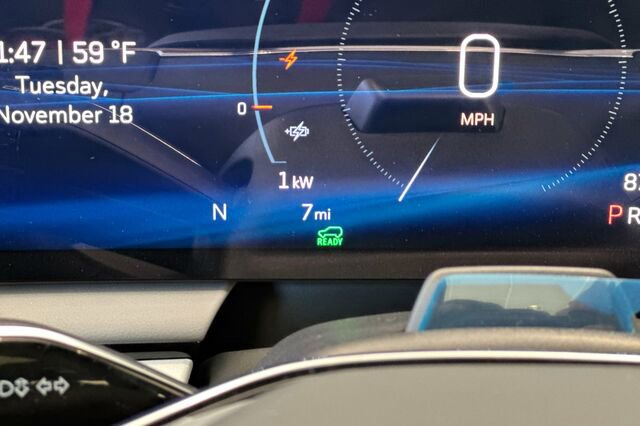 New 2026 Cadillac Optiq Sport 2 image 27