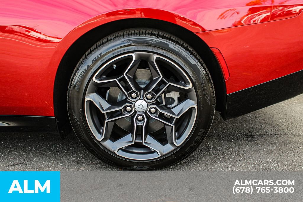 Used 2024 Dodge Charger R/T w/ Plus Group image 16