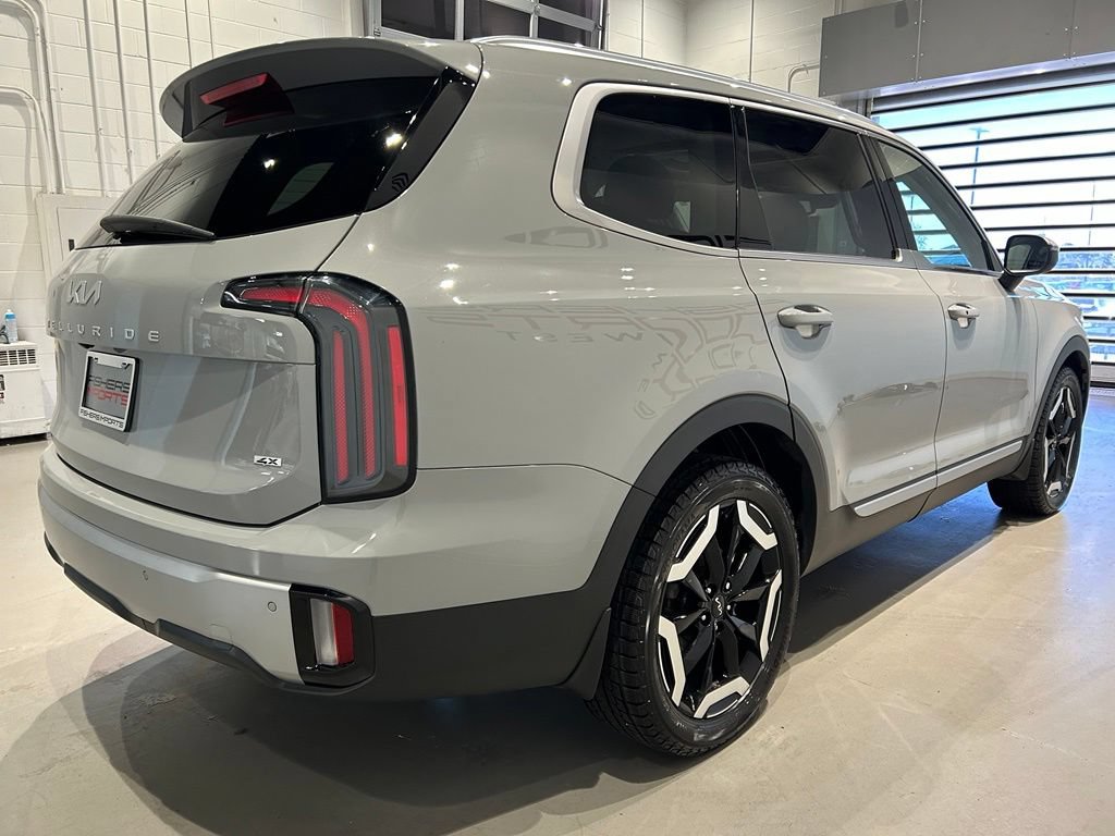 Used 2023 Kia Telluride EX X-Line AWD/4WD image 7
