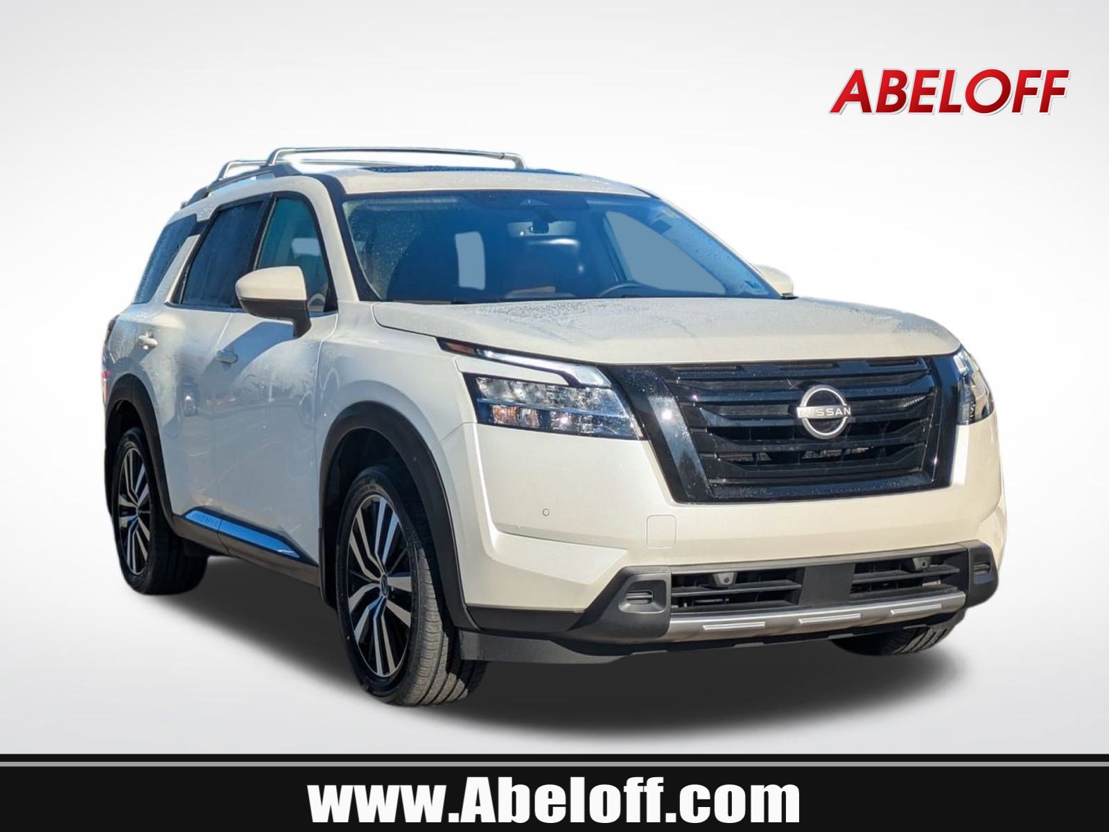 Used 2024 Nissan Pathfinder Platinum