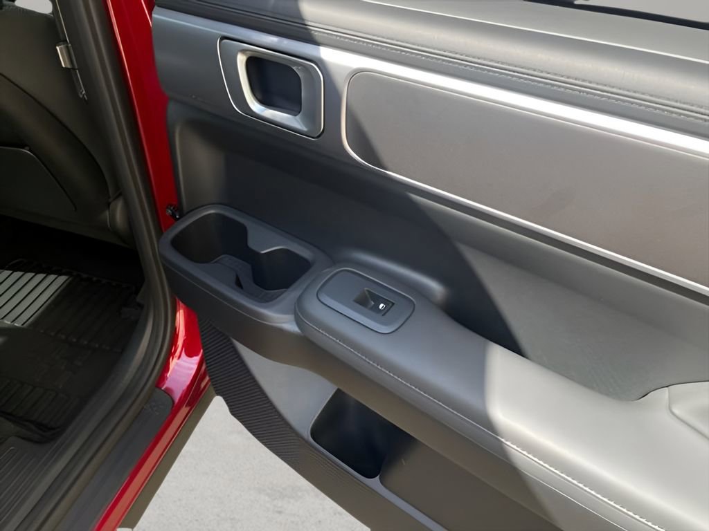 Used 2025 Hyundai Santa Fe XRT image 34