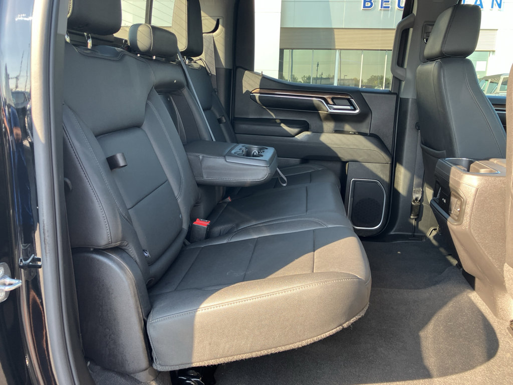 Used 2022 Chevrolet Silverado 1500 LT Trail Boss w/ LT Trail Boss Premium Package image 34