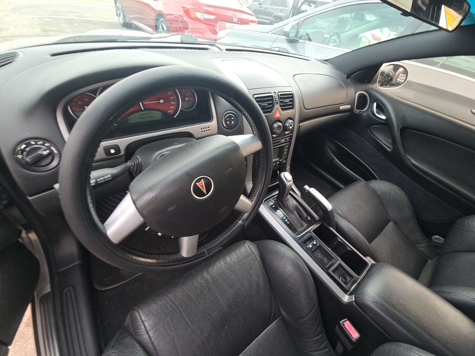 Used 2005 Pontiac GTO image 17