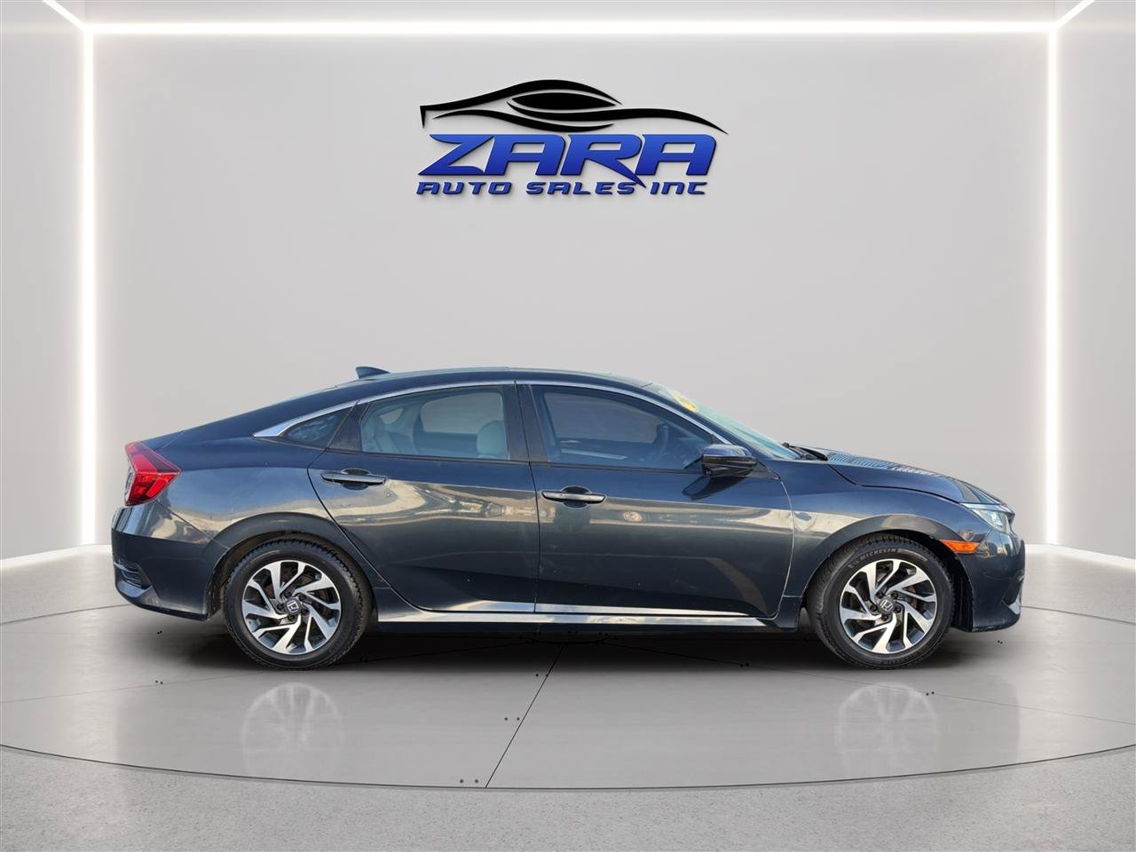 Used 2017 Honda Civic EX image 8