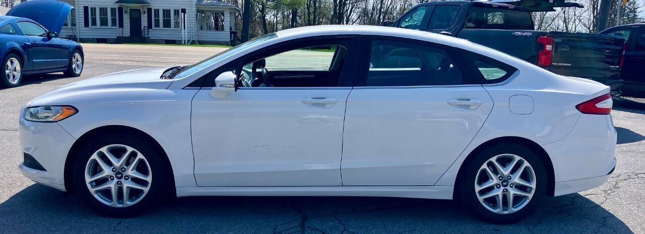 Used 2016 Ford Fusion SE image 7