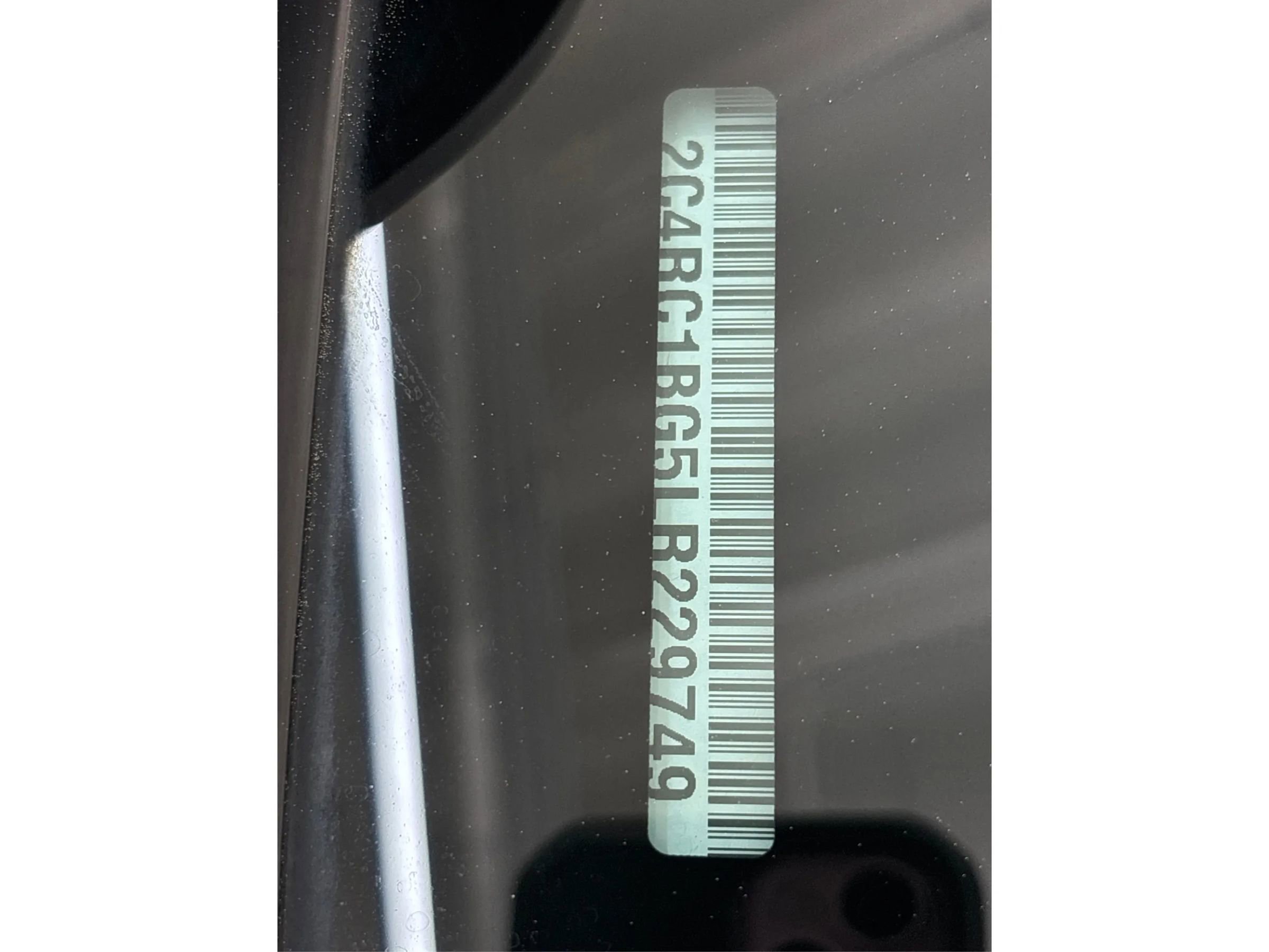 Used 2020 Chrysler Pacifica Touring-L FWD image 27