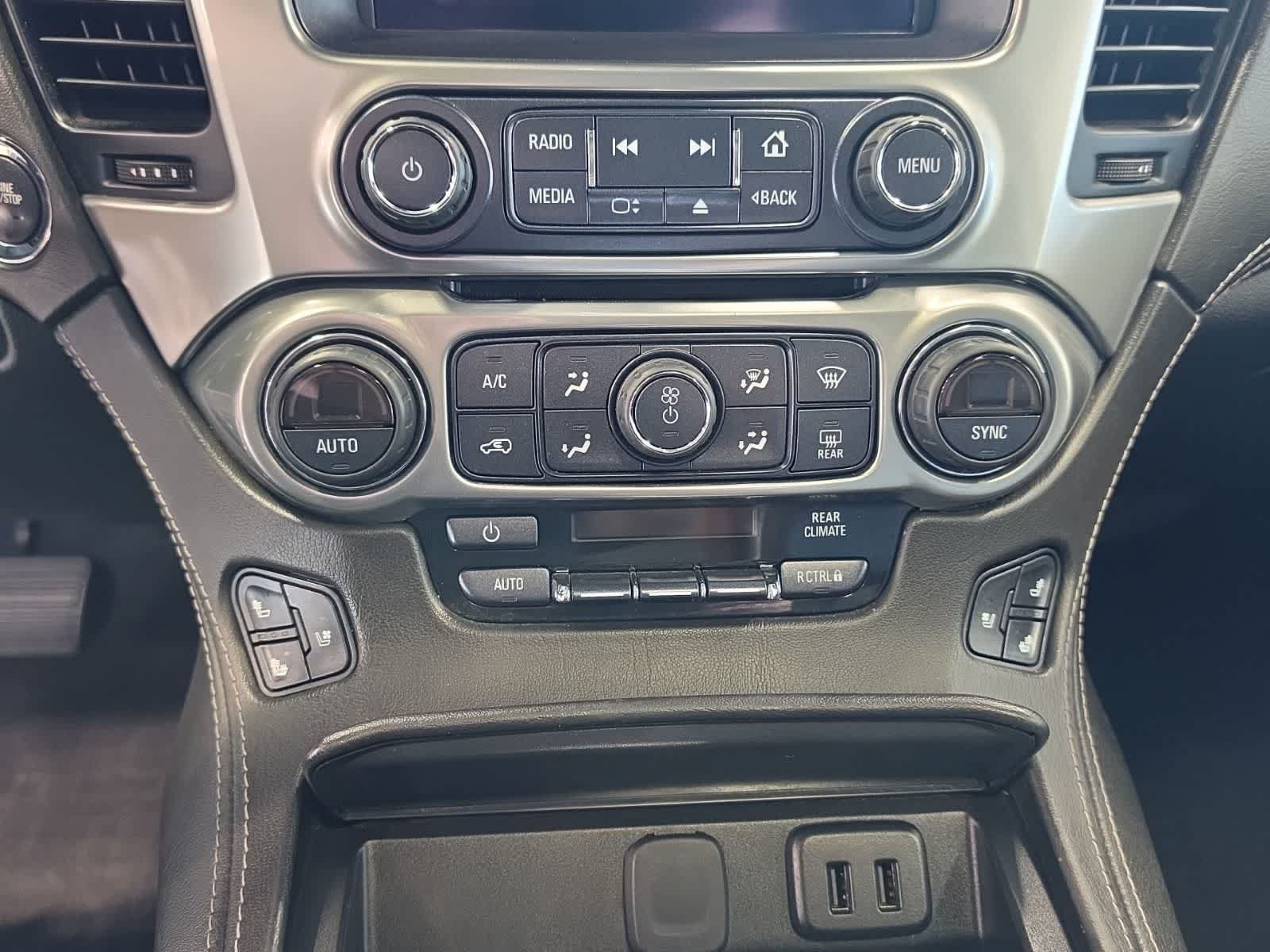 Used 2020 Chevrolet Tahoe Premier AWD/4WD image 25