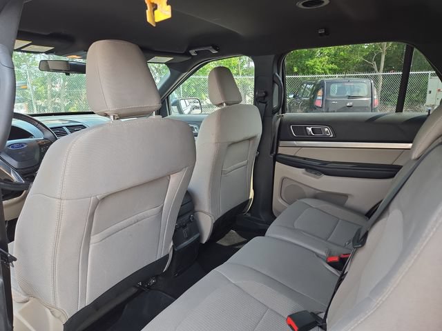 Used 2019 Ford Explorer XLT AWD/4WD image 25