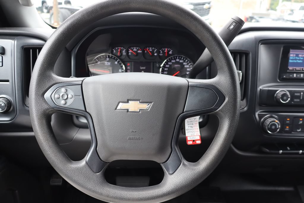 Used 2015 Chevrolet Silverado 3500 W/T AWD/4WD image 6