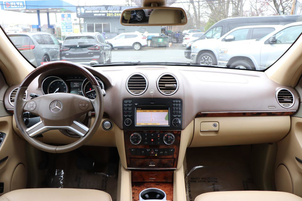 Used 2010 Mercedes-Benz GL 450 4MATIC image 18