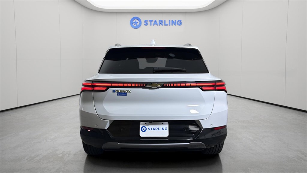 Used 2025 Chevrolet Equinox EV LT image 7