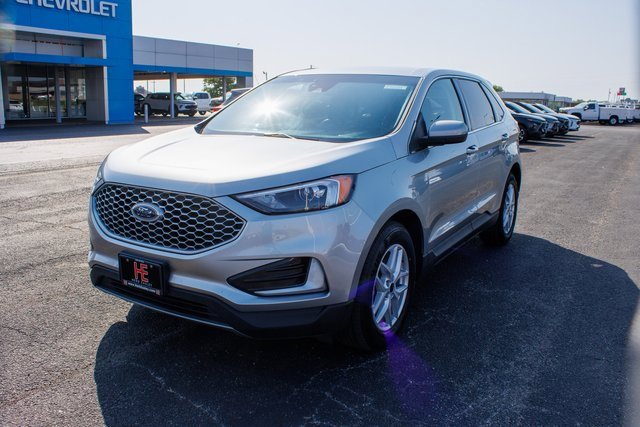 Used 2024 Ford Edge SEL image 7