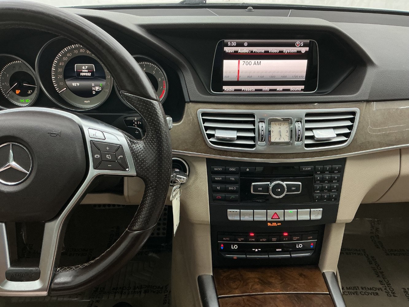 Used 2015 Mercedes-Benz E 350 4MATIC Sedan w/ Premium 1 Package image 32
