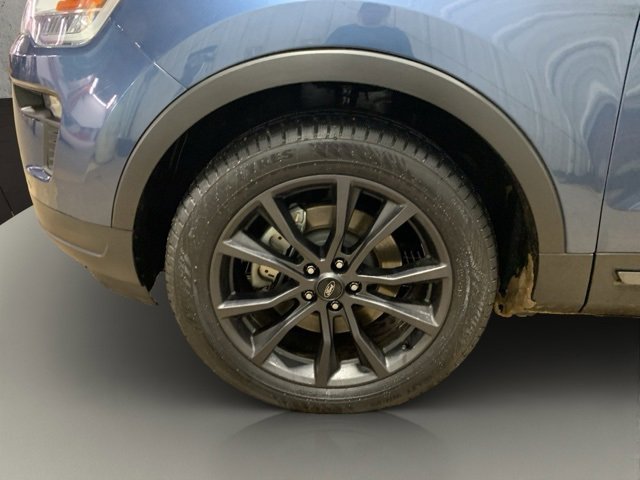 Used 2019 Ford Explorer XLT w/ Equipment Group 202A image 29