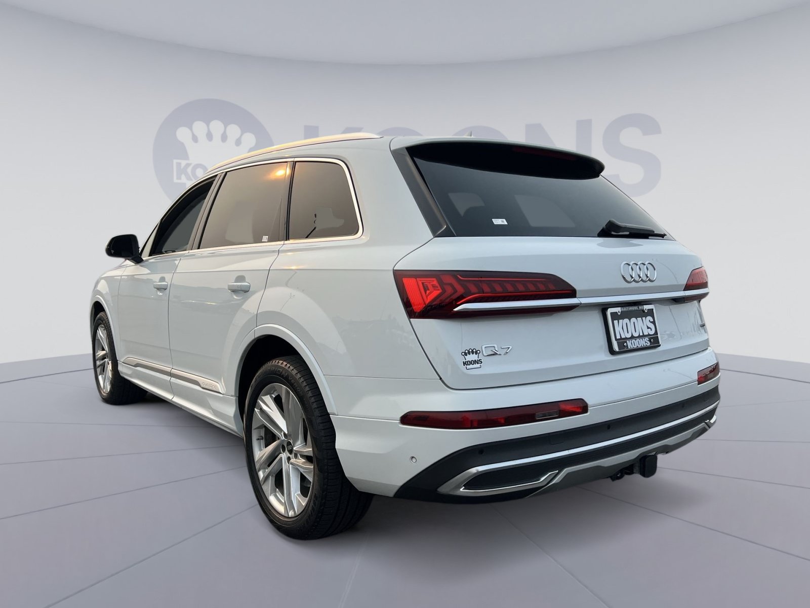 Used 2023 Audi Q7 3.0T Premium Plus w/ Premium Plus Package AWD/4WD image 4