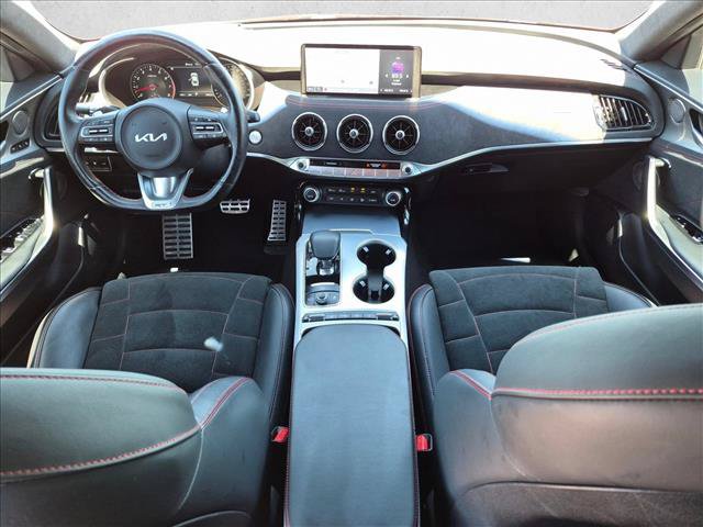 Used 2023 Kia Stinger GT2 AWD/4WD image 18