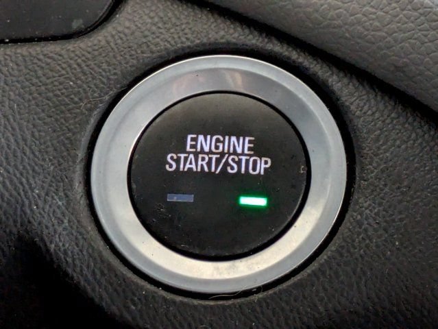 Used 2018 Chevrolet Equinox LS FWD image 29