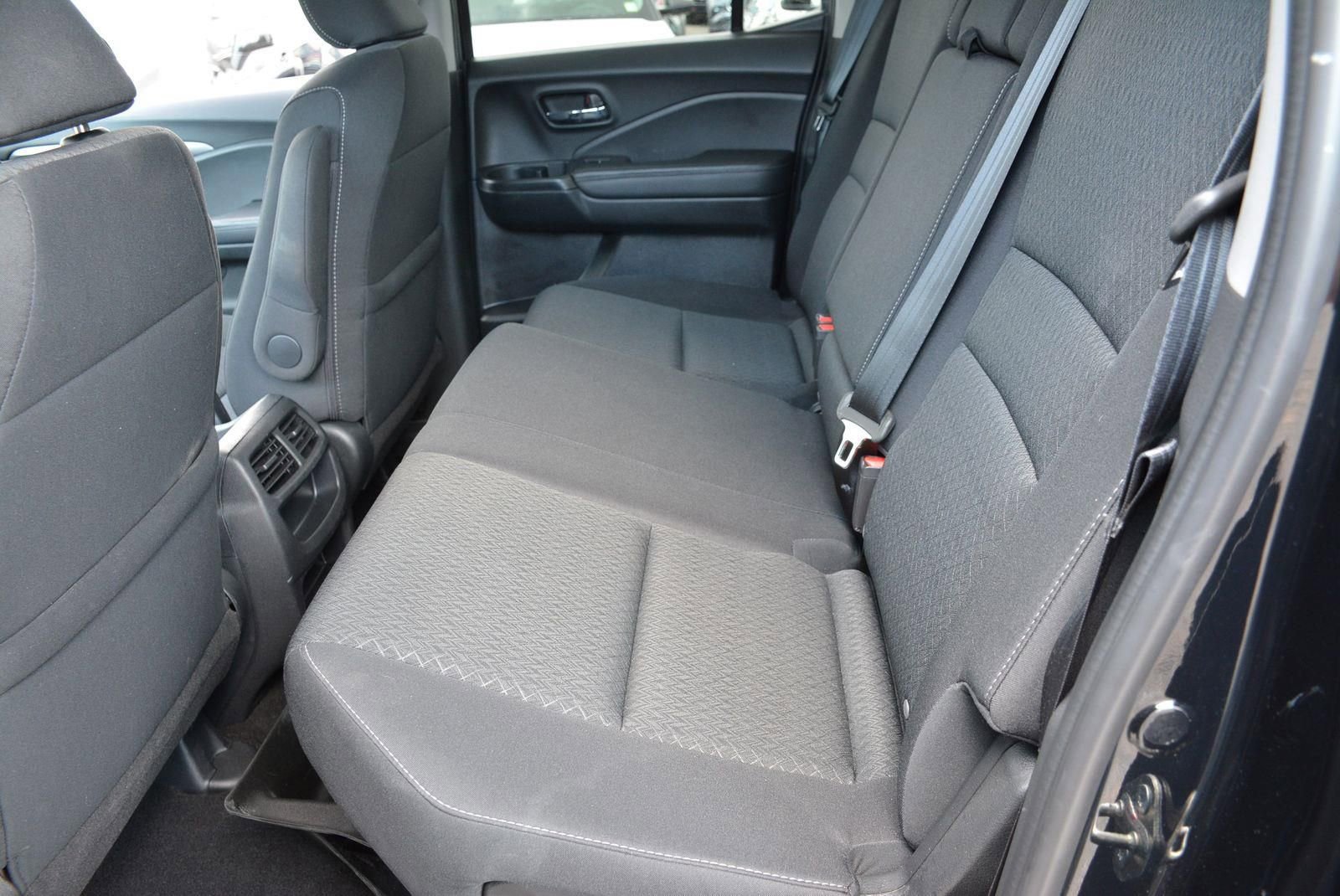 Used 2019 Honda Ridgeline Sport image 14