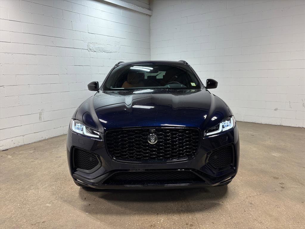 New 2026 Jaguar F-PACE R-Dynamic S image 3