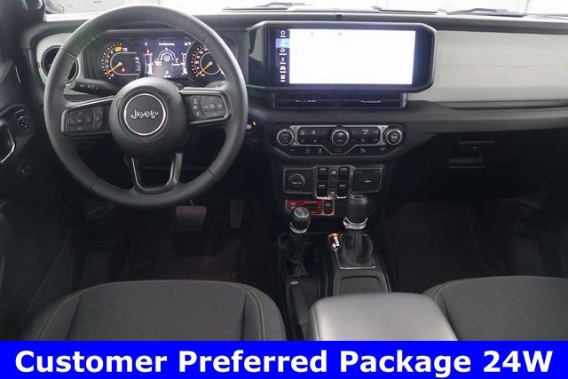 Used 2025 Jeep Wrangler Willys image 2