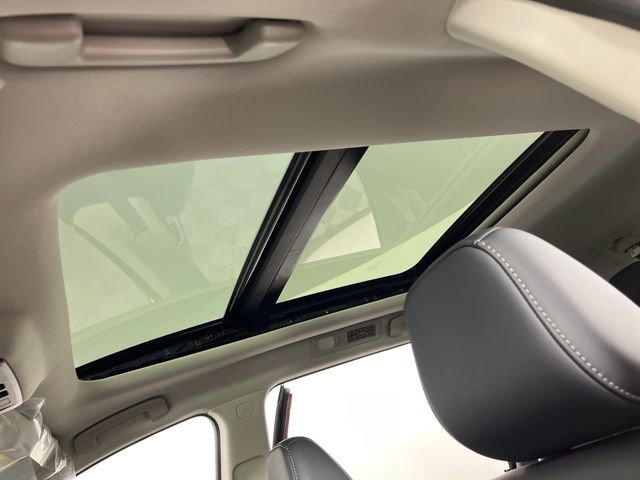 New 2026 Nissan Pathfinder Platinum image 33