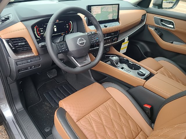 New 2026 Nissan Rogue Platinum AWD/4WD image 14