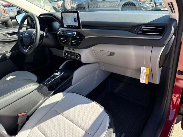 Used 2025 Ford Escape Active FWD image 17
