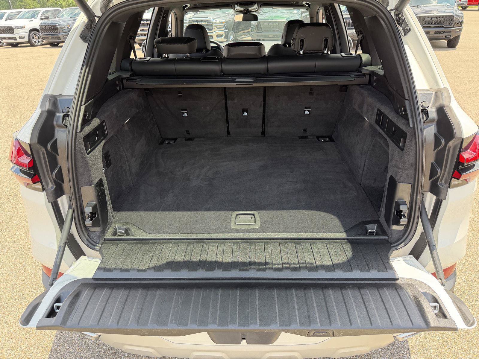 Used 2026 BMW X5 sDrive40i RWD image 18